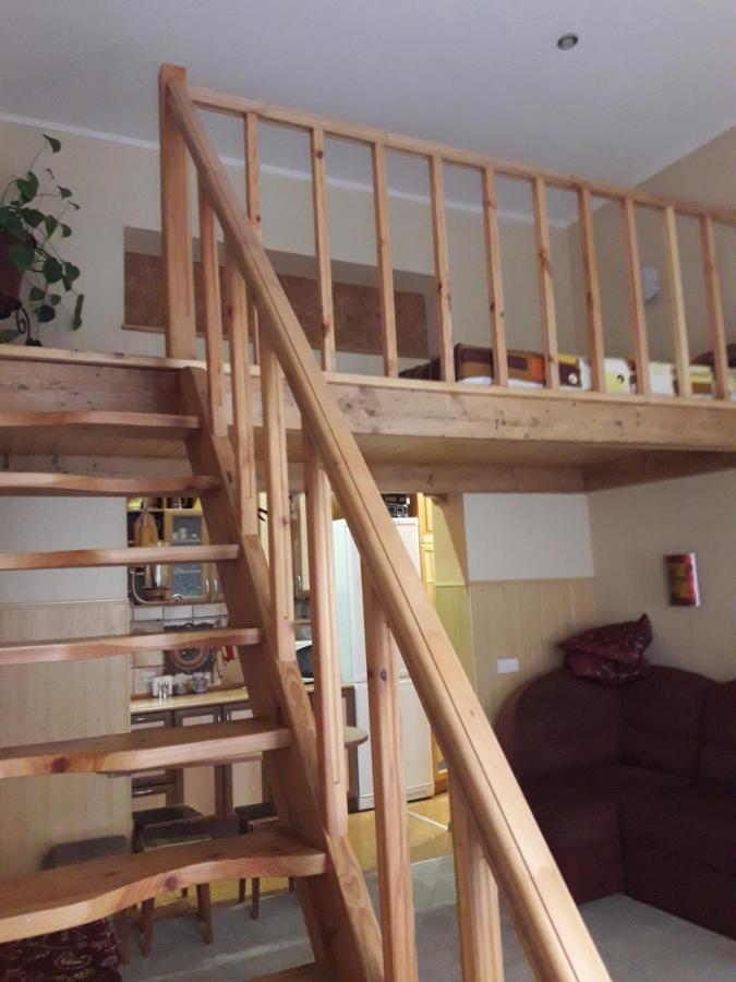 Apartment Na Shevchenka 3 Лвив Екстериор снимка
