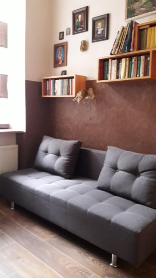 Apartment Na Shevchenka 3 Лвив Екстериор снимка